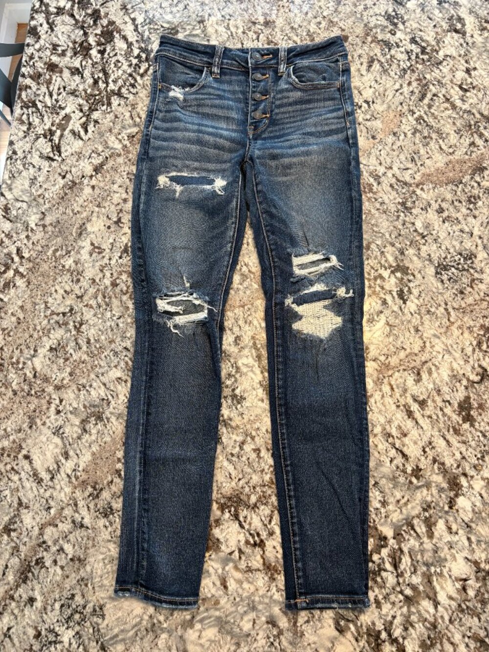 AE Next Level Ripped High-Waisted Jegging Women’s Size 6 Regular – Dark Wash
